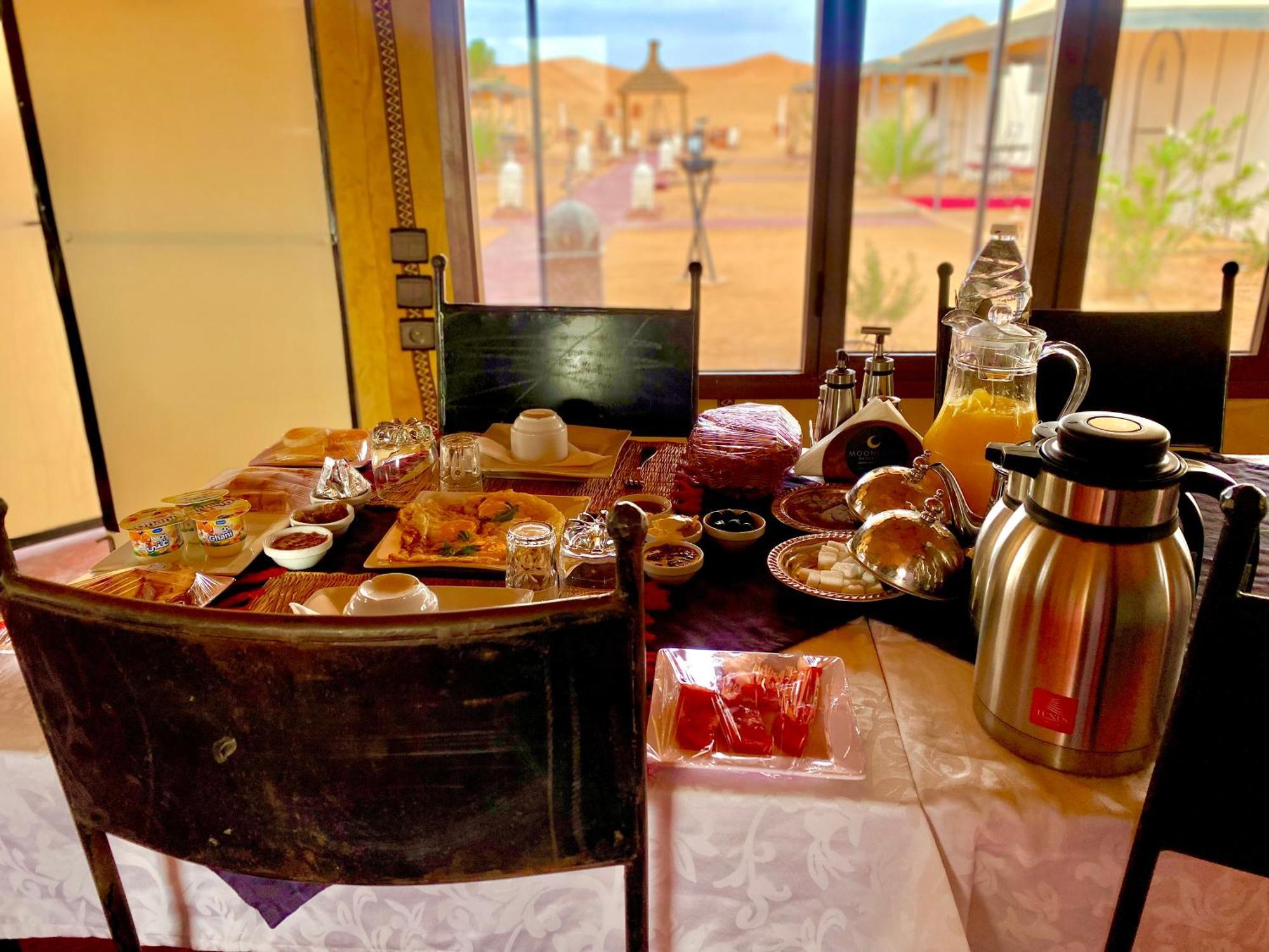 Merzouga Moonlight Desert Camp Ngoại thất bức ảnh